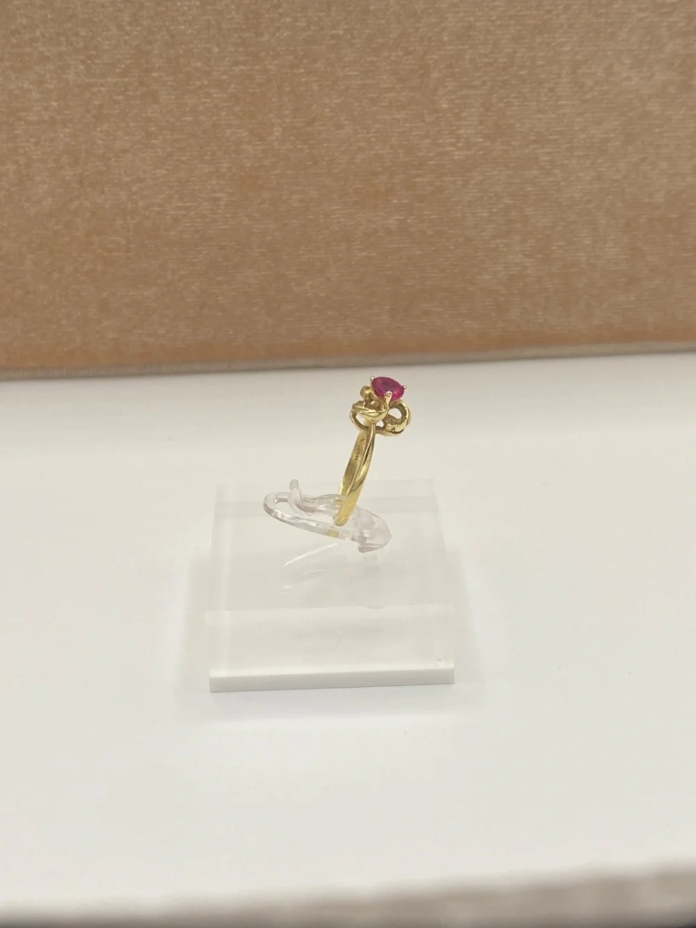 Gorgeous Ruby Floral Spiral Gold-tone Setting Antique Style Unique Sculptural